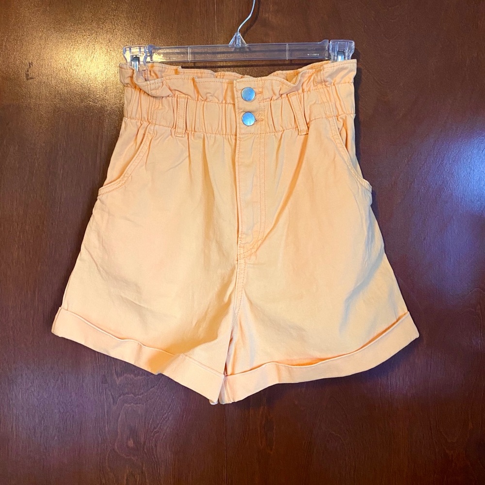 H&M bright orange high waisted shorts
